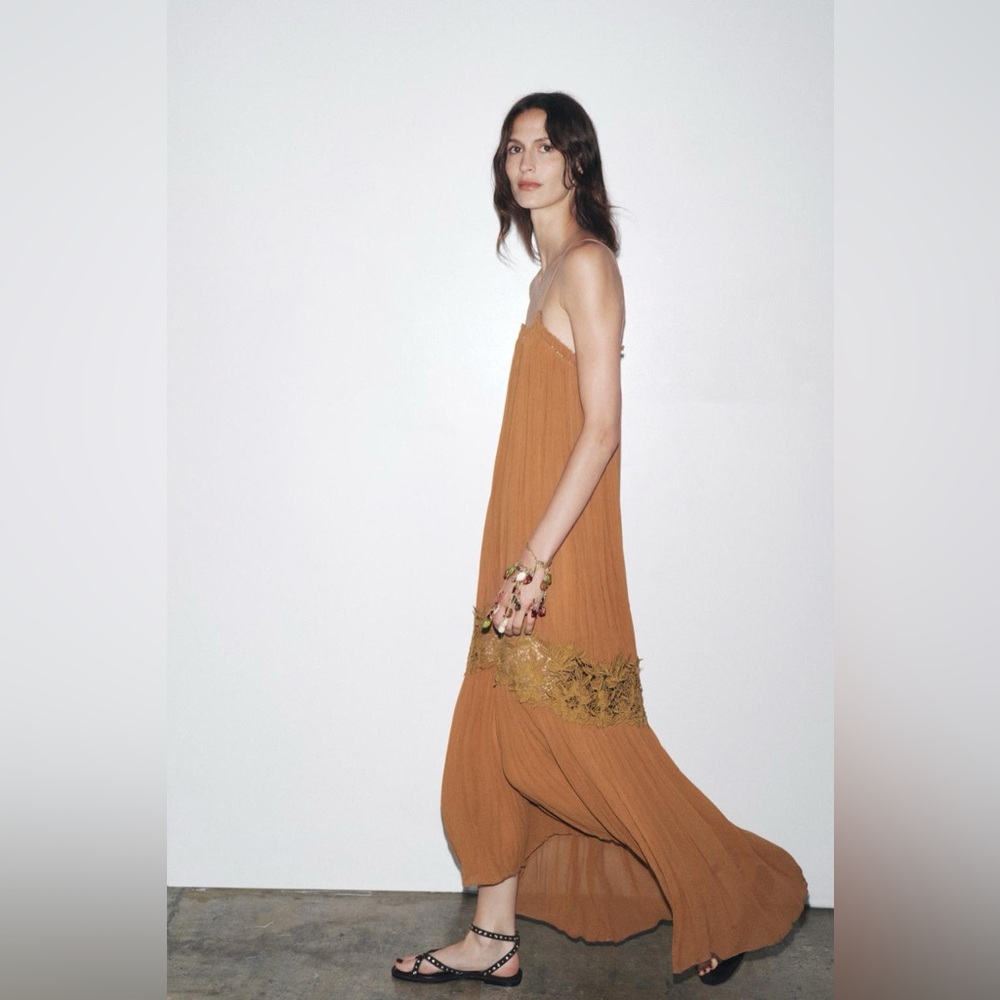 Zara NWT Tan Brown Wrinkled Embroidered Contrast Crochet Midi Maxi Dress (Small) - Picture 5 of 10